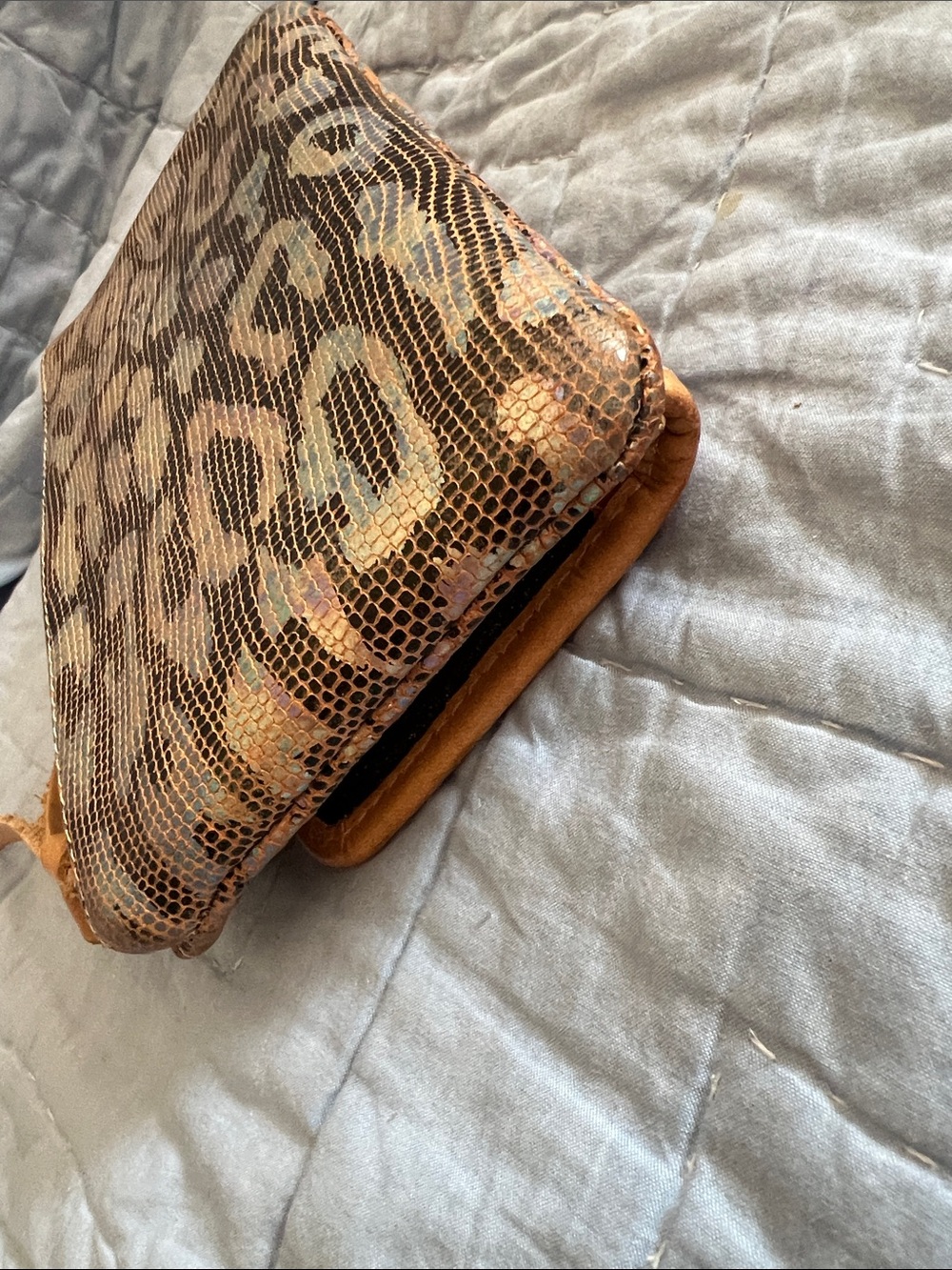 Consuela Iris iridescent Slim Wallet - Picture 9 of 10